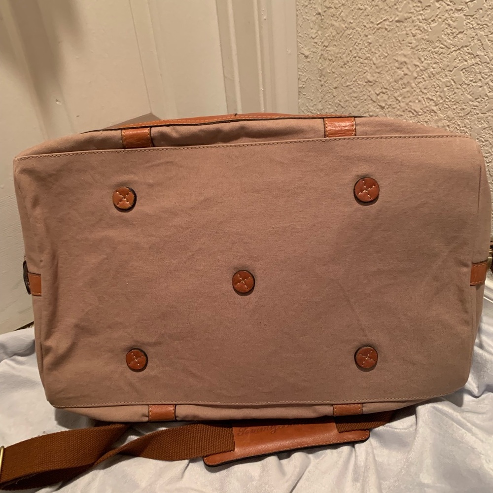 ....SOLD..... Tommy Bahama men weekender - Picture 8 of 8